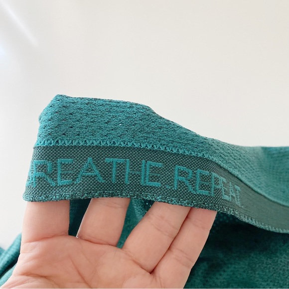Lululemon Metal Vent Breathe Short Sleeve Shirt Teal Lagoon / Rainforest Green - Picture 8 of 11